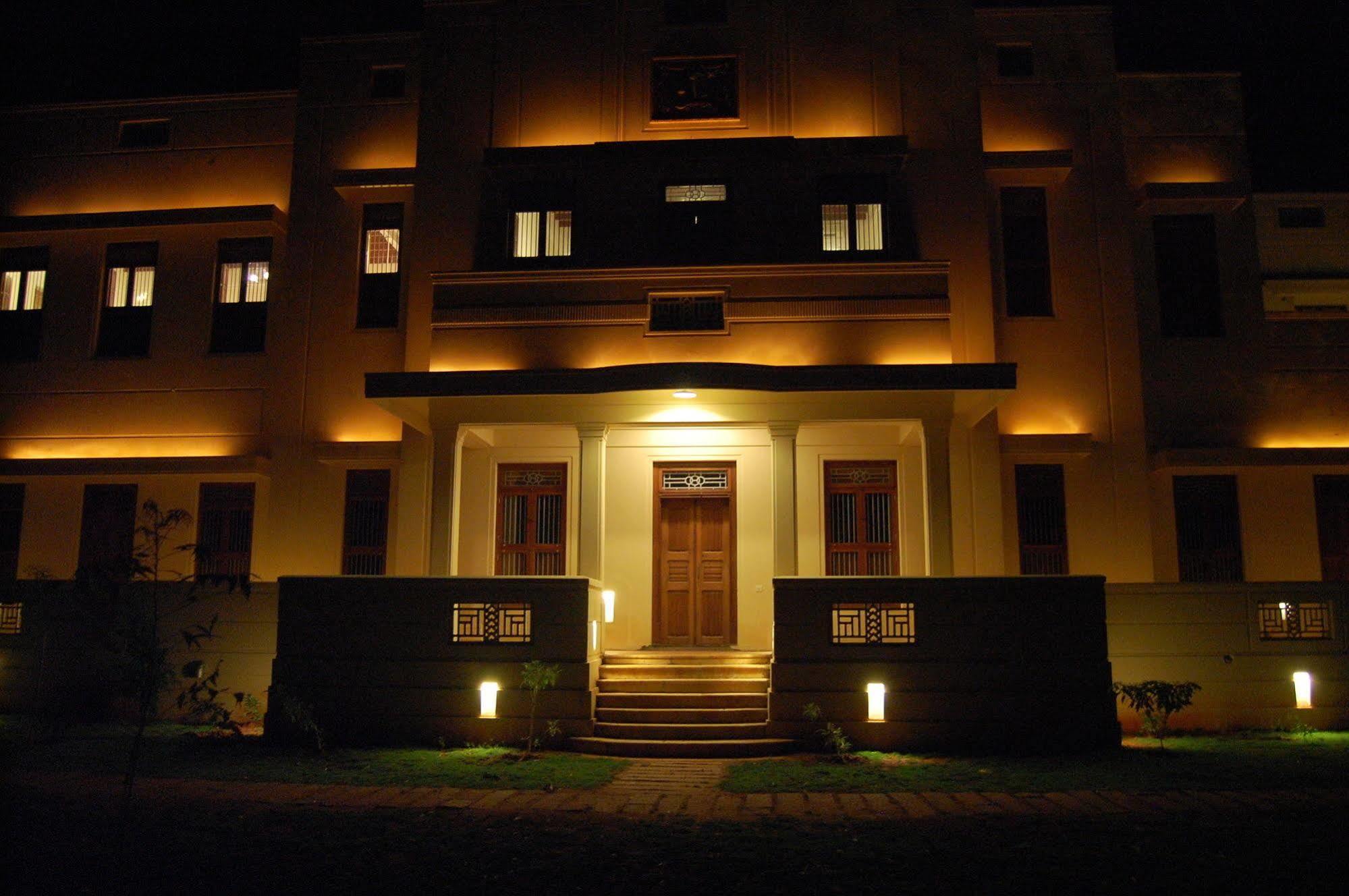 Visalam Chettinad Palace - A Cgh Earth Experience Kānādukāttān Exteriér fotografie